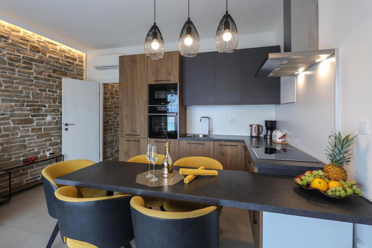 Apartman Borgo Marina - By The Sea 里耶卡 外观 照片
