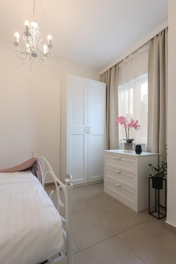 Apartman Borgo Marina - By The Sea 里耶卡 外观 照片
